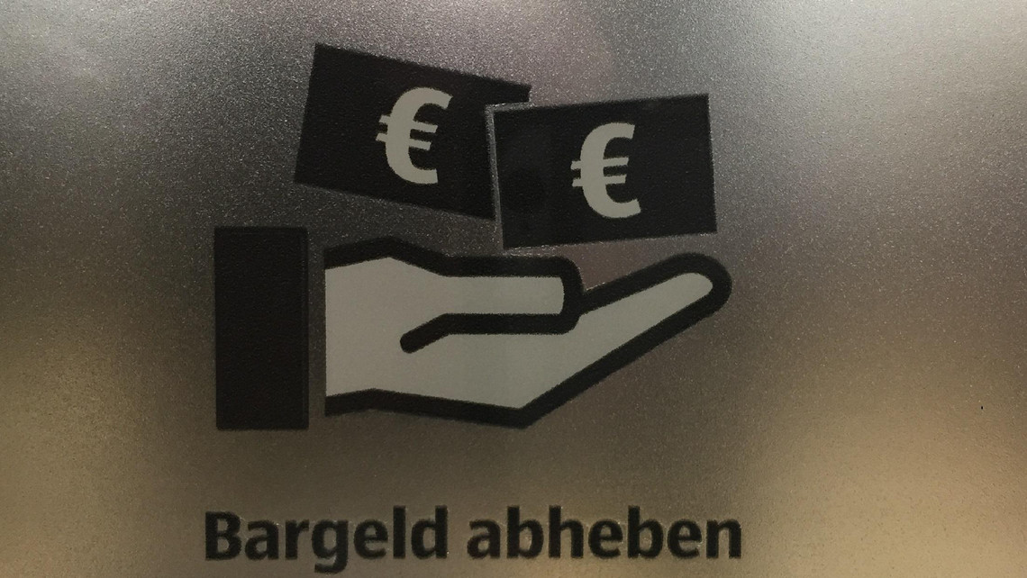 Geld abheben